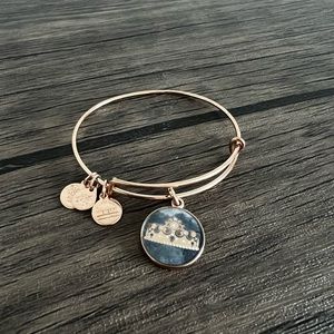 Alex & Ani Rose Gold Queens Crown Bangle